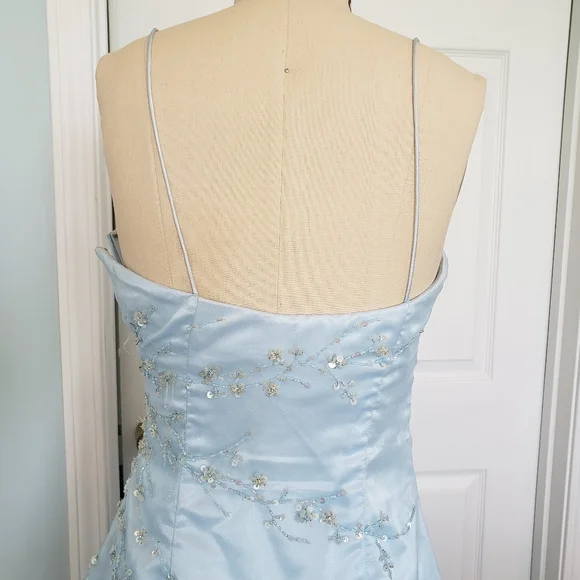 Elegant Light Blue Tulle Sequins Beaded Evening Dress Layered A Line Party Prom Dress cc2450