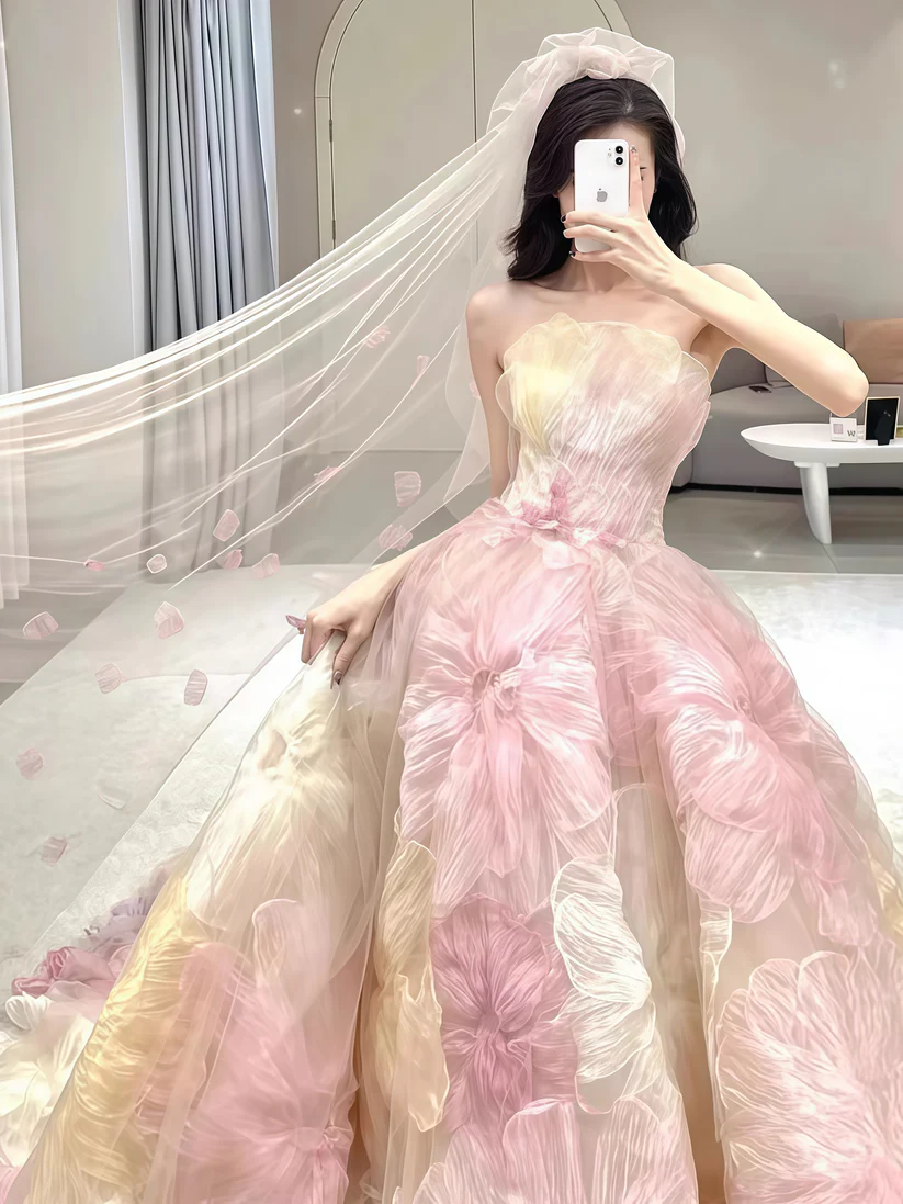 Gorgeous Strapless Tulle Flowers A Line Ball Gown Fairy Wedding Dress cc2725