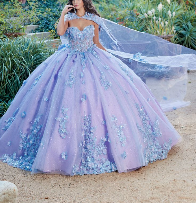 Luxury Tulle Appliques Quinceanera Dress Charming Sweet 16 Dress Ball Gown cc1615