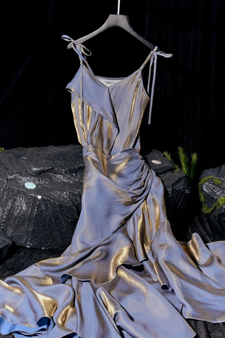 Elegant Spaghetti Straps Ruffled Birthday Party Dress V-Neck Mermaid Prom Gown Evening Dress cc1457