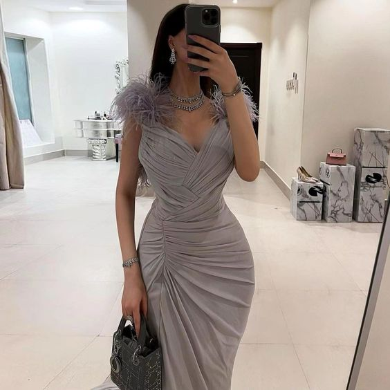 Elegant Mermaid Prom Dress For Women Feather V-Neck Pleat Split Party Evening Dress cc584