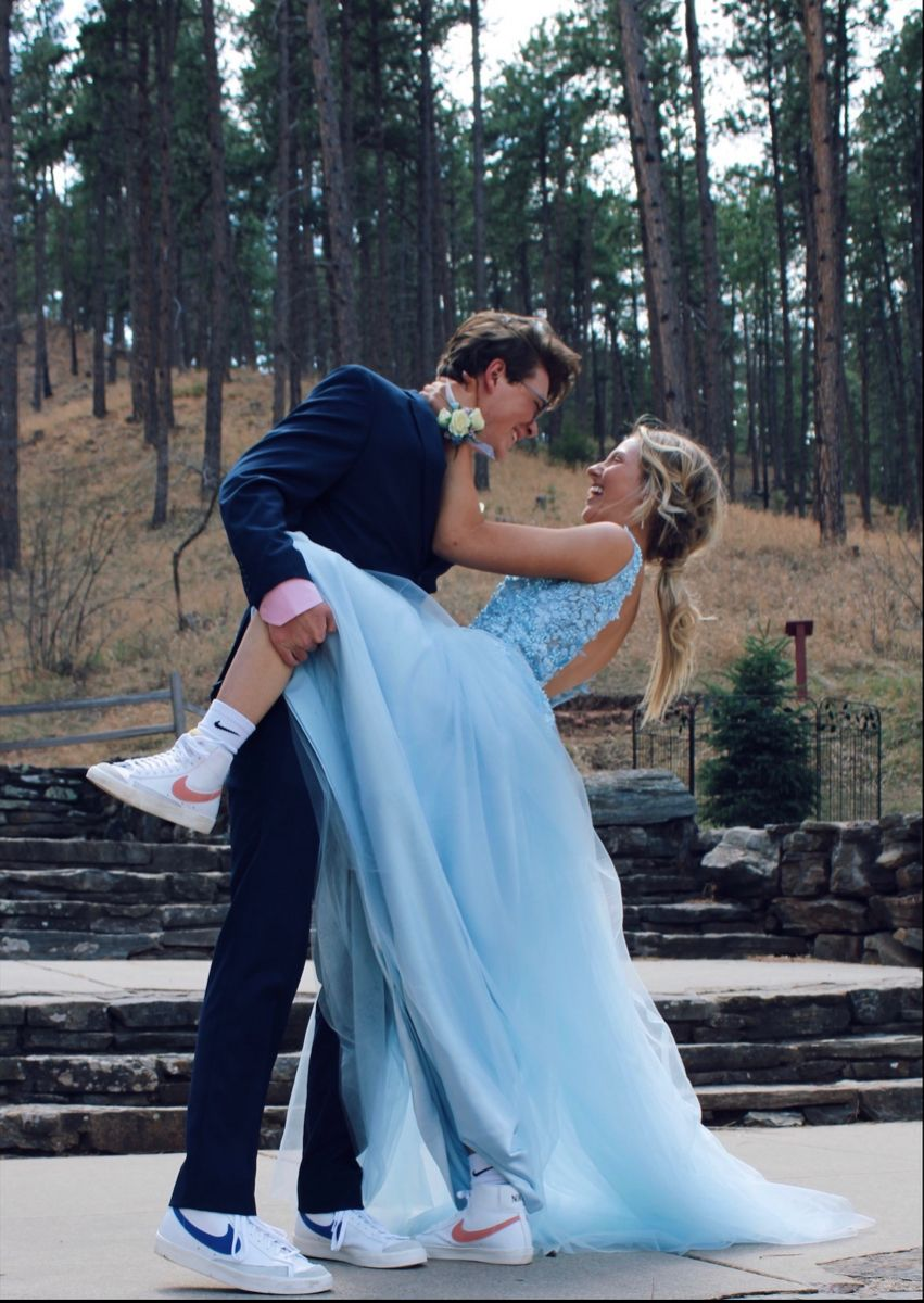 Modest A-line V Back Lace Tulle Prom Dress,Blue Graduation Dress cc509