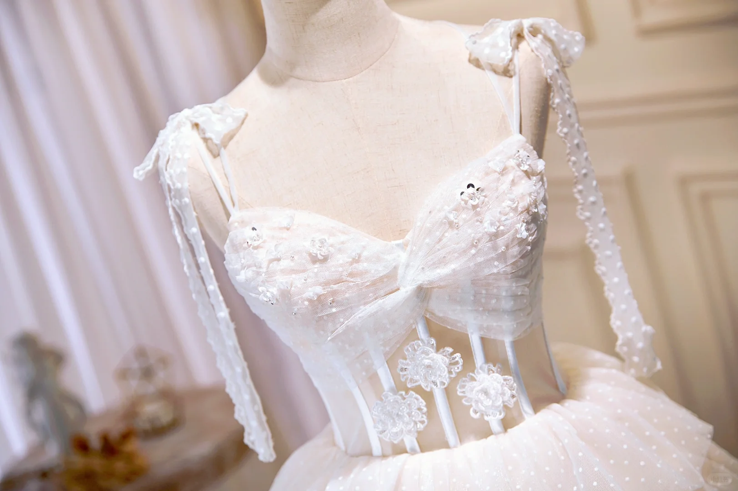 Classy Beige Spaghetti Straps Tulle Layered Short Birthday Outfits A Line Formal Homecoming Dress cc3422