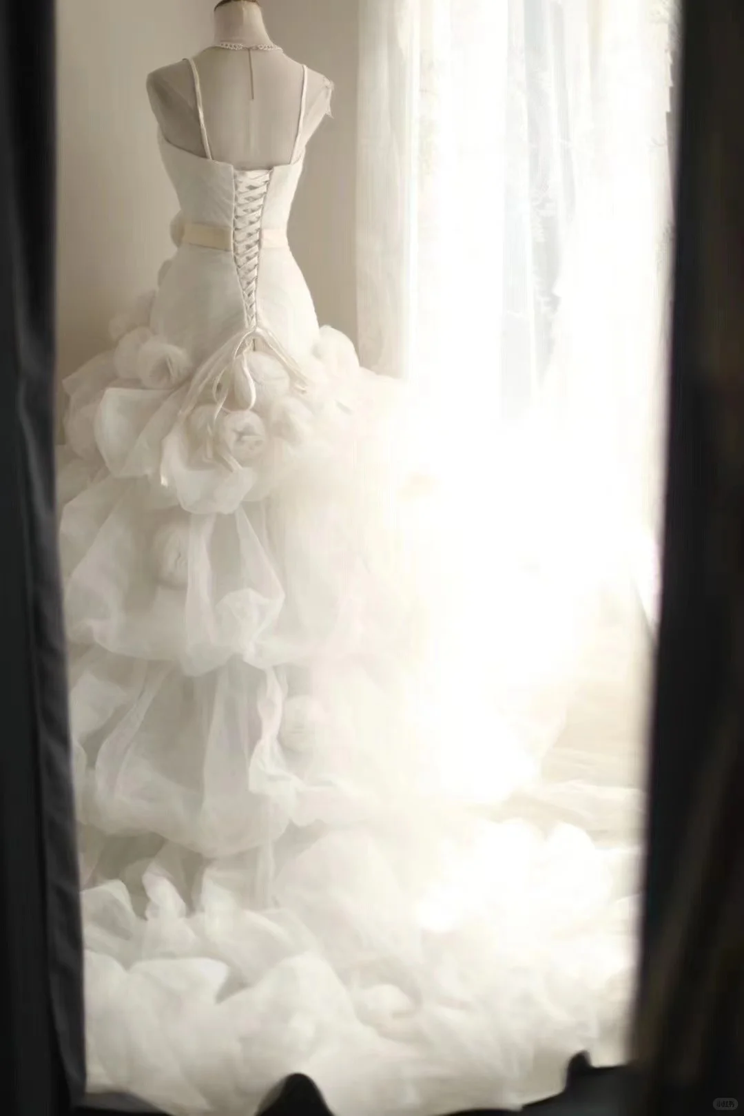 Classy Spaghetti Straps Tulle Ruched White A Line Long Wedding Dress cc3189