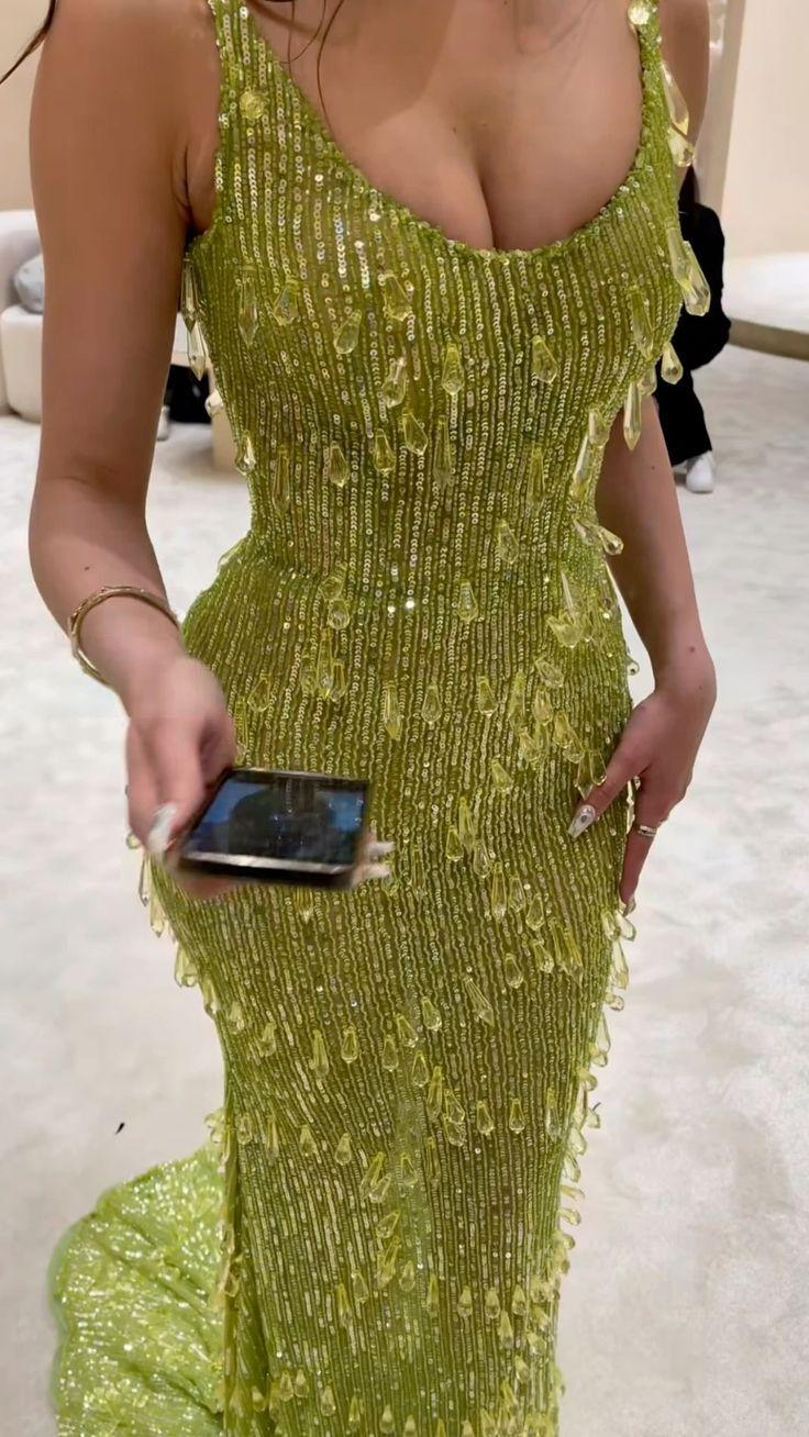 Luxury Green Mermaid Sequin Long Prom Evening Dress Formal Party Gown cc2328