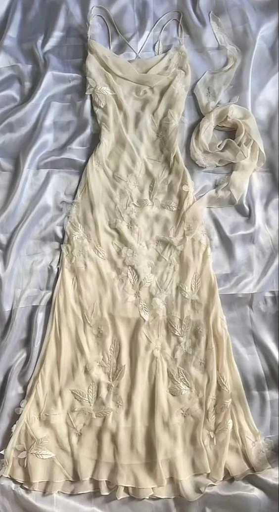 Beautiful Chiffon Appliques Long Prom Dress Elegant Evening Dress cc1383