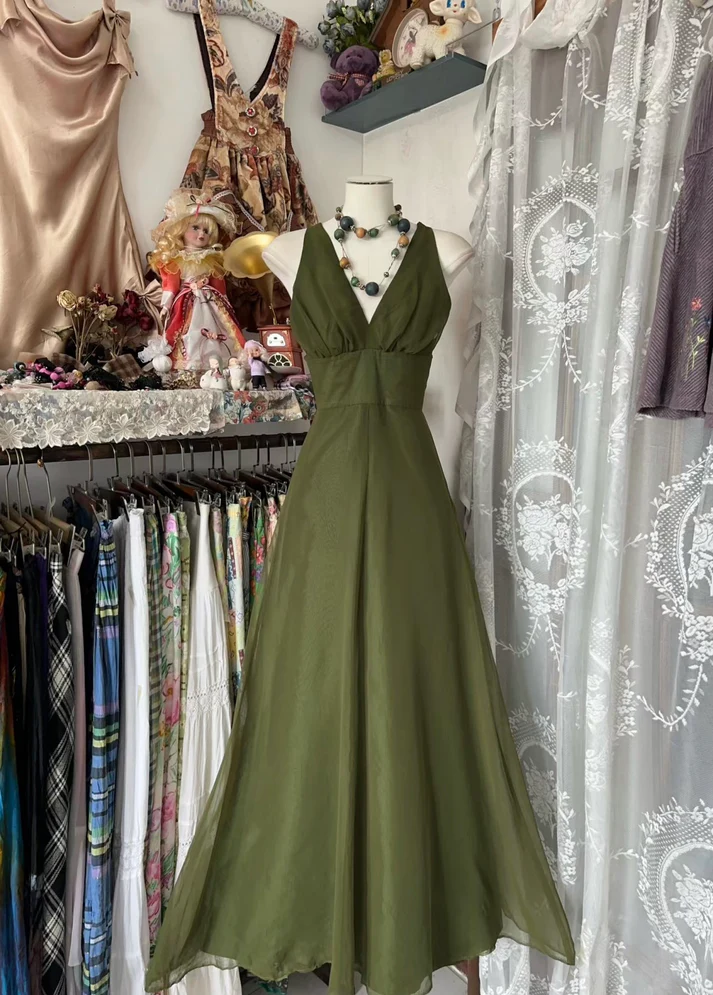 Vintage Green V Neck A Line Prom Dress Formal Party Dress cc2280
