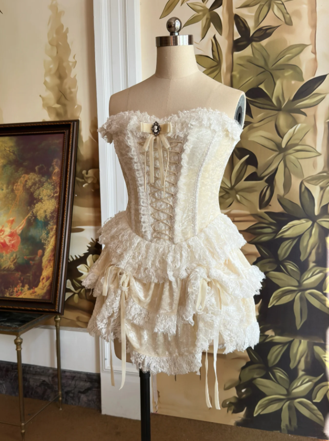 Classy Strapless Lace Layered A Line Short Birthday Outfits Yellow Formal 8th Grade Homecoming Dress cc3429