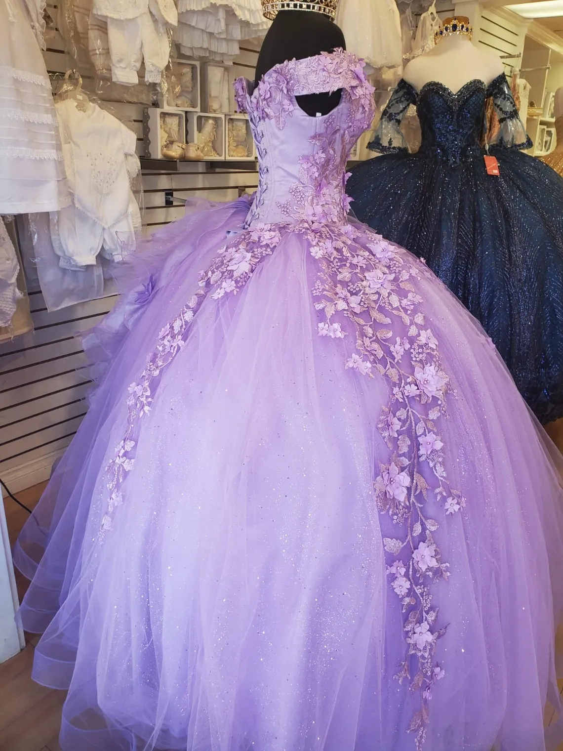 Off-The-Shoulder Lavender Tulle Quinceanera Dresses Flowers Ball Gown Sweet 15 C1601