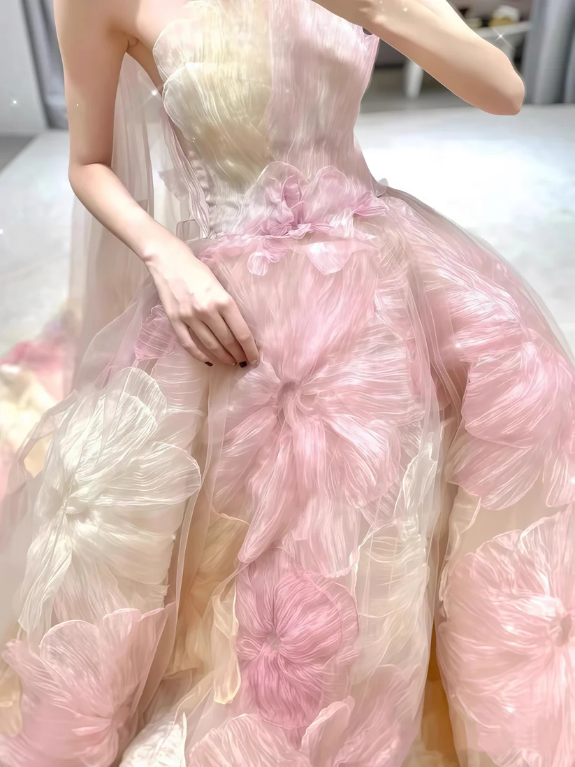 Gorgeous Strapless Tulle Flowers A Line Ball Gown Fairy Wedding Dress cc2725