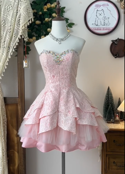 Gorgeous Pink Sweetheart Neck Lace A Line Homecoming Dress Formal Short Birthday Party Dress cc3259