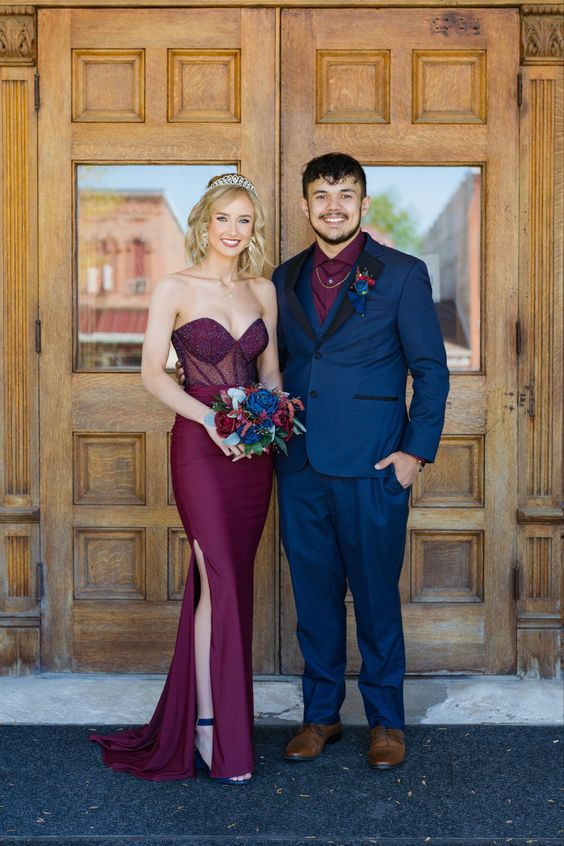 Charming Sweetheart Neckline Prom Dress With Split cc857