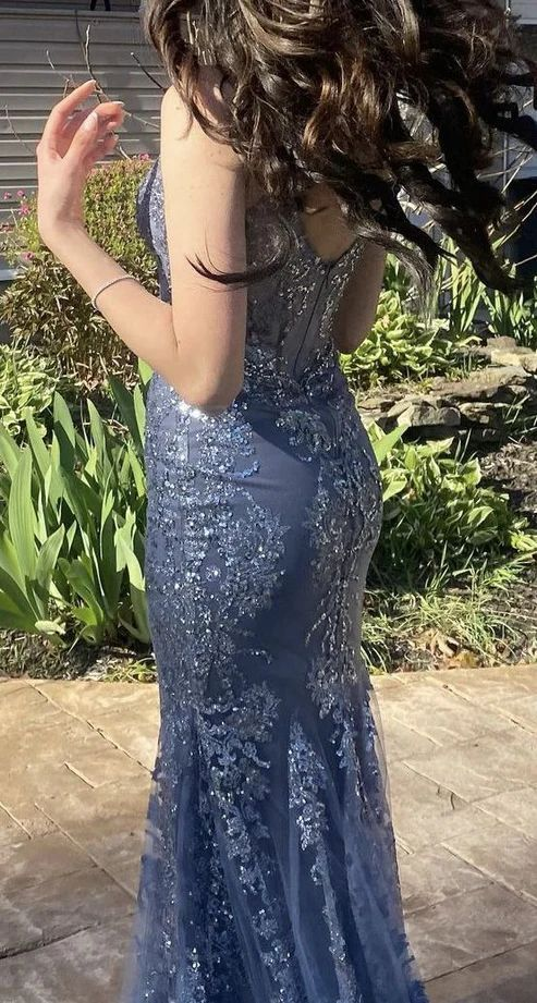Beautiful V Neck Lace Mermaid Prom Dress Long Party Evening Dress cc2098