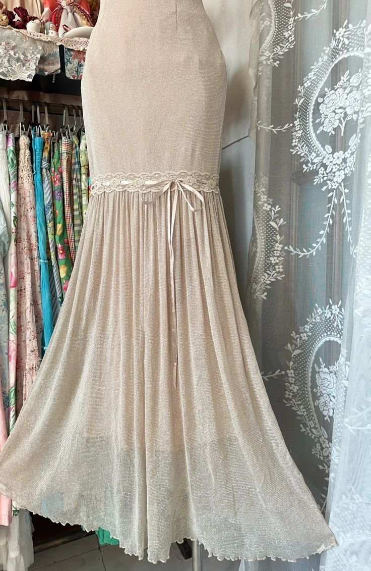 Simple Champagne Chiffon Mermaid Evening Dress Halter Prom Gown cc3026