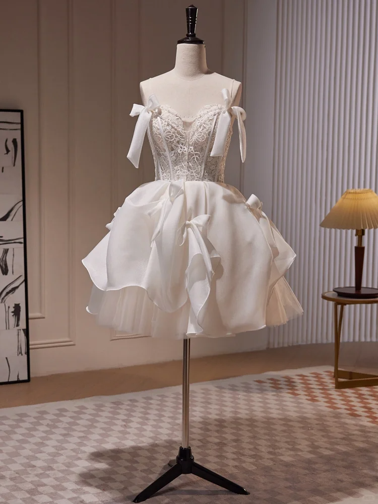 Charming Spaghetti Straps Tulle Lace A Line Short Homecoming Dress White Birthday Outfits With Bow cc3423