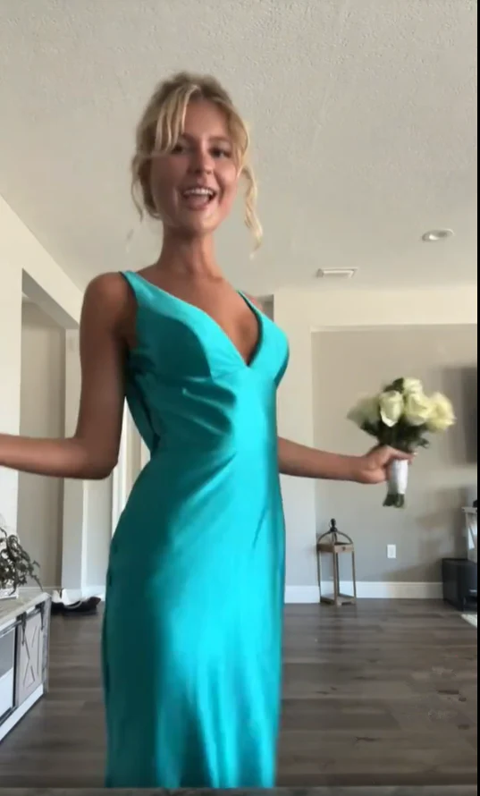Elegant Sleeveless Mermaid Satin Long Prom Dress V Neck Party Dress cc1593