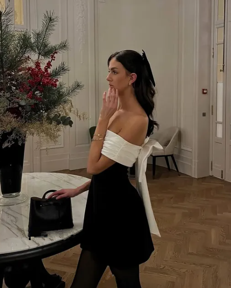 Unique Off The Shoulder A Line Homecoming Dress,Black Short Prom Dress cc2944