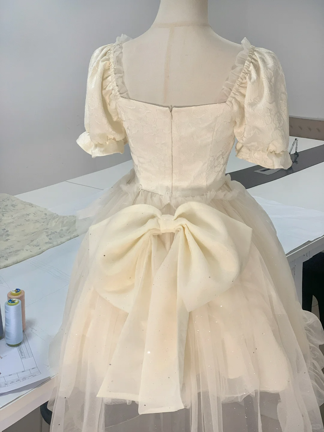 Elegant Beige Tulle Sequin A Line Birthday Outfits Formal Homecoming Dress cc3350