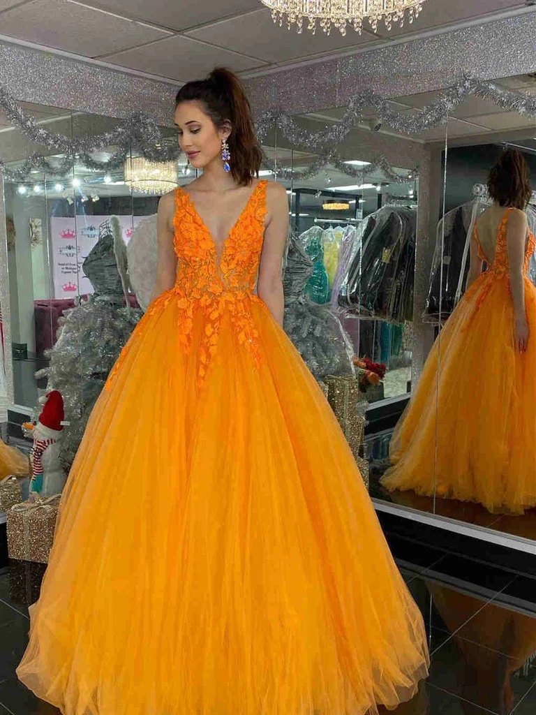 Elegant v-neck orange prom dress with appliques C984