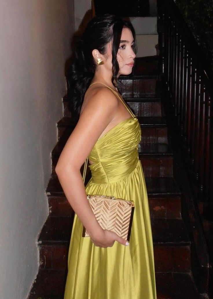 Chic Green Halter A Line Party Prom Dress cc2560