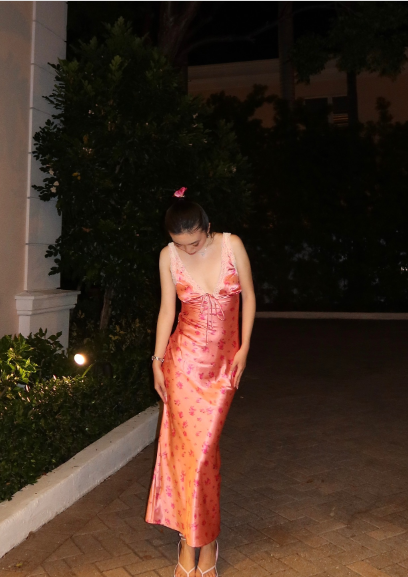 Retro Sweet Pink Floral Print Fitted Halter V-neck Satin Long Prom Dress Evening Dress cc4857