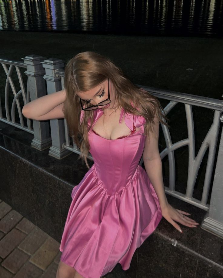 Sweet Pink Bow Satin A-Line 16th Birthday Homecoming Dress cc4276