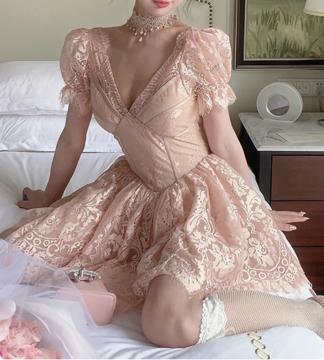 French Palace Lace V-neck Short Sleeve A-line Pink 17th Birthday Homecoming Dress cc3524