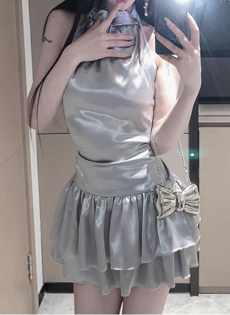 Shiny Silver Halter Neck Sexy Backless Waist Satin Birthday Dress Homecoming Dress cc3542