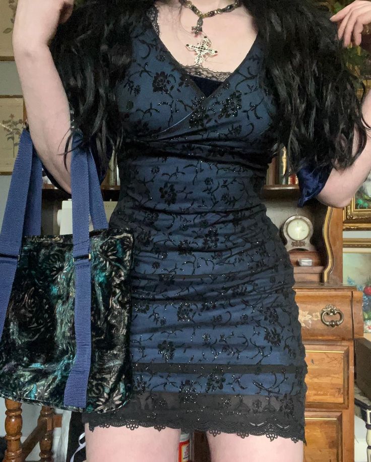 Sexy V-neck Navy Lace Short Sleeve 19th Birthday Short Skirt Homecoming Dress cc3634