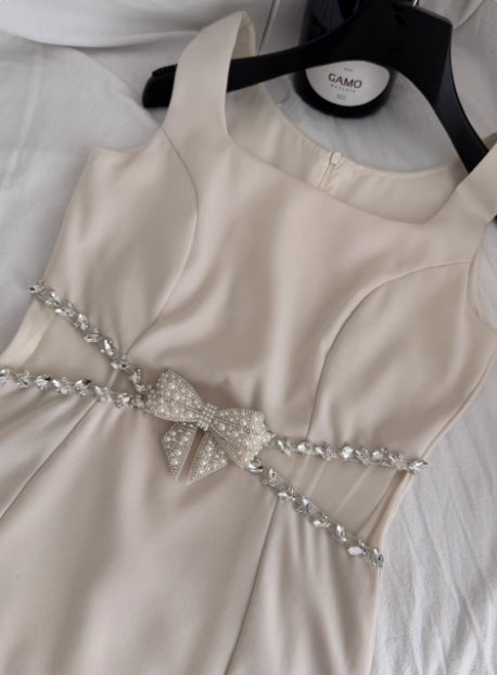 Elegant Square Neck Sleeveless Hollow Diamond Birthday Short Skirt Homecoming Dress cc3679