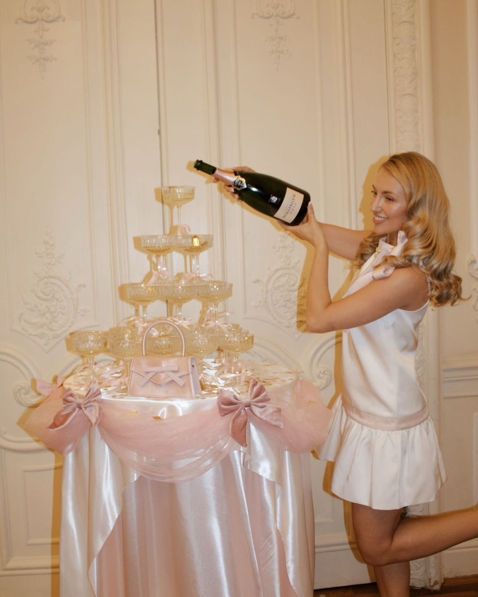 Sweet White Bow Mini Satin Birthday Party Homecoming Dress cc4396