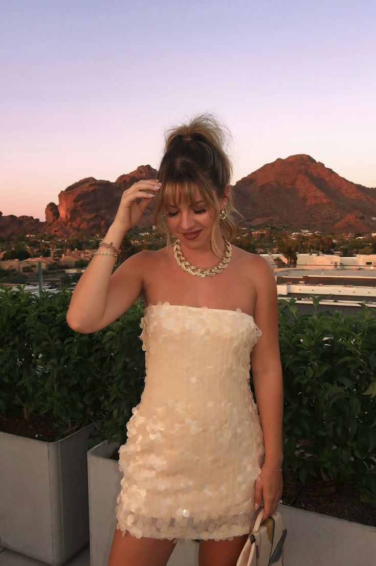 Elegant Ivory Strapless Sequined Slim-fit Birthday Party Homecoming Dress cc4464