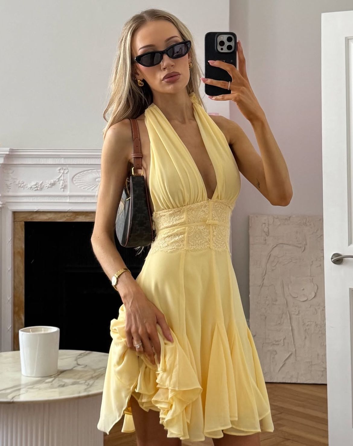 Fashionable Light Yellow Halterneck Deep V-neck Chiffon A-line Birthday Homecoming Dress cc4047