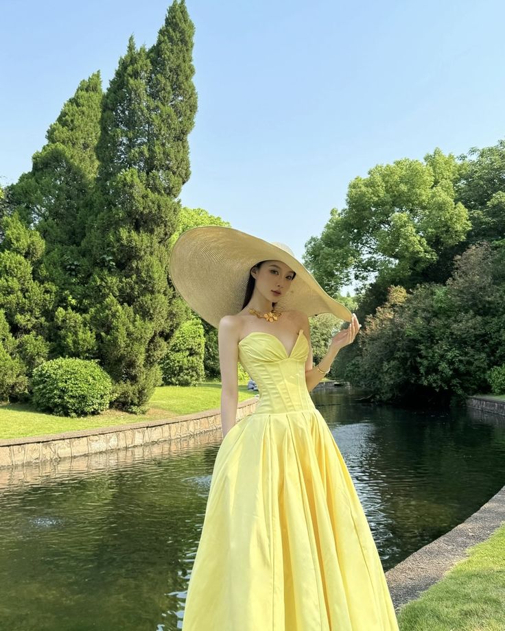 Elegant Light Yellow A-line Tube Top Herringbone Satin Long Prom Dress Evening Dress cc4750