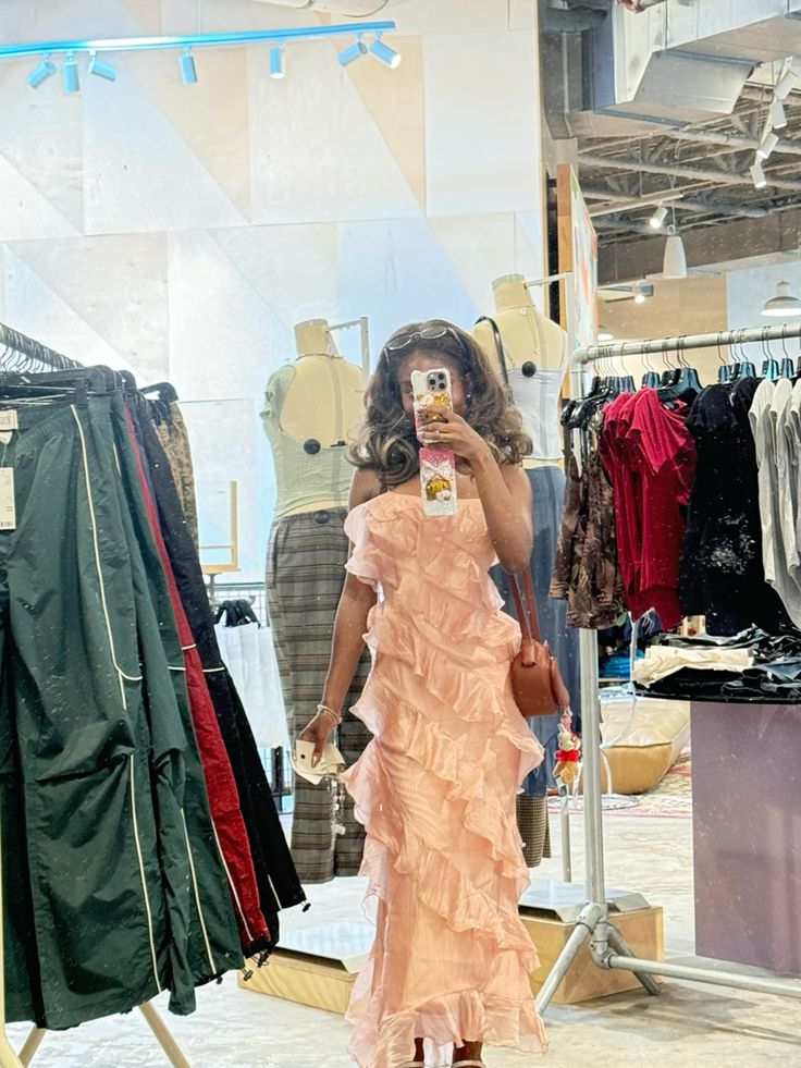 Sweet Pink Slim-fitting Halter Ruffled Chiffon Long Prom Dress cc4761