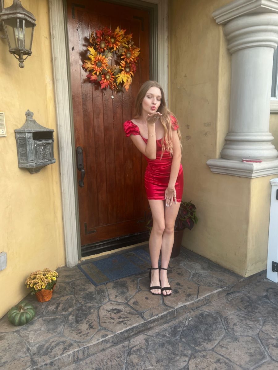 Sweet Red Square Neck Puff Sleeve Slim Hip Satin Birthday Party Homecoming Dress cc4619