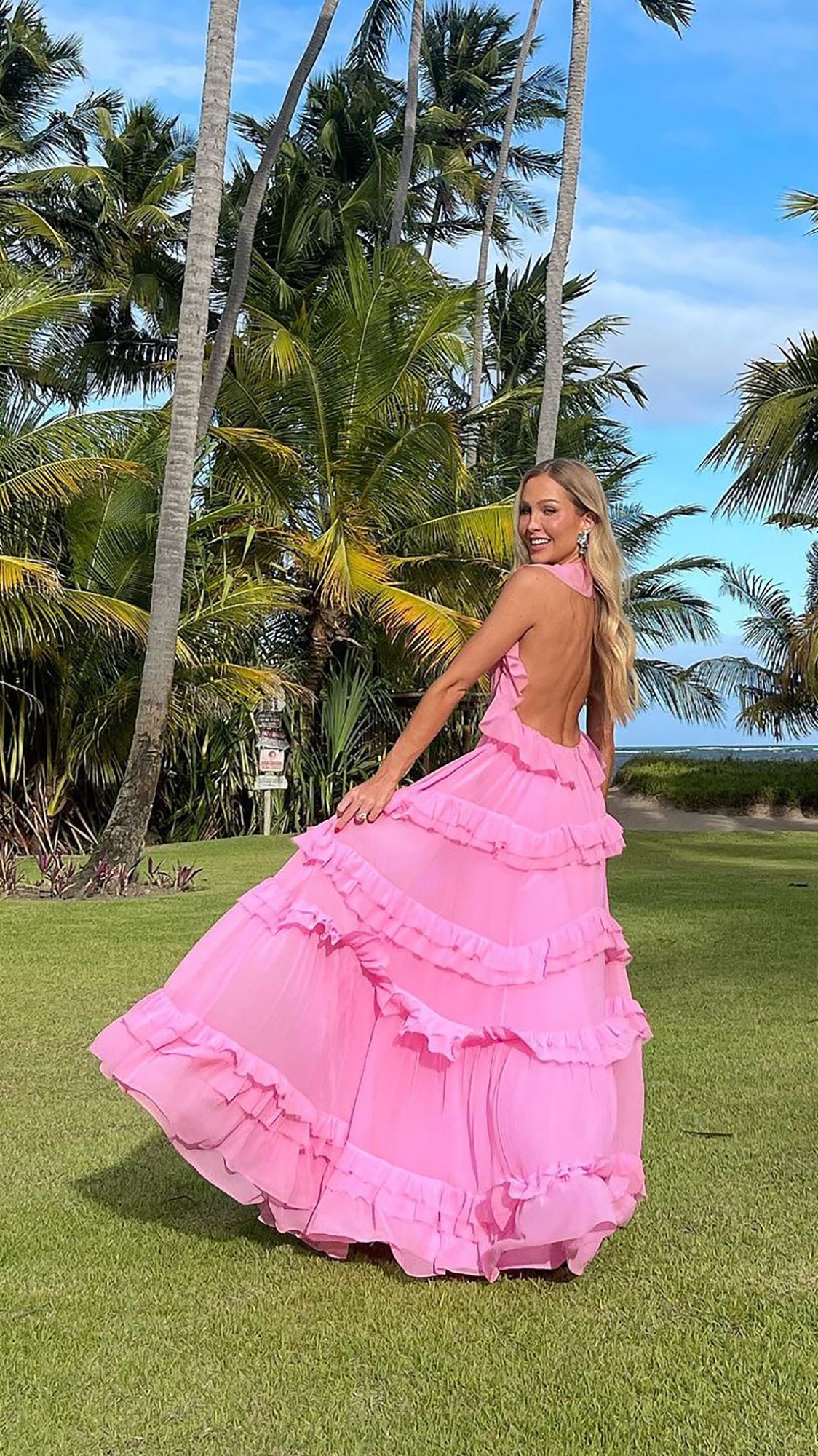 Elegant Pink A-line Tiered Ruffled Deep V Backless Chiffon Long Prom Dress Evening Dress cc4765