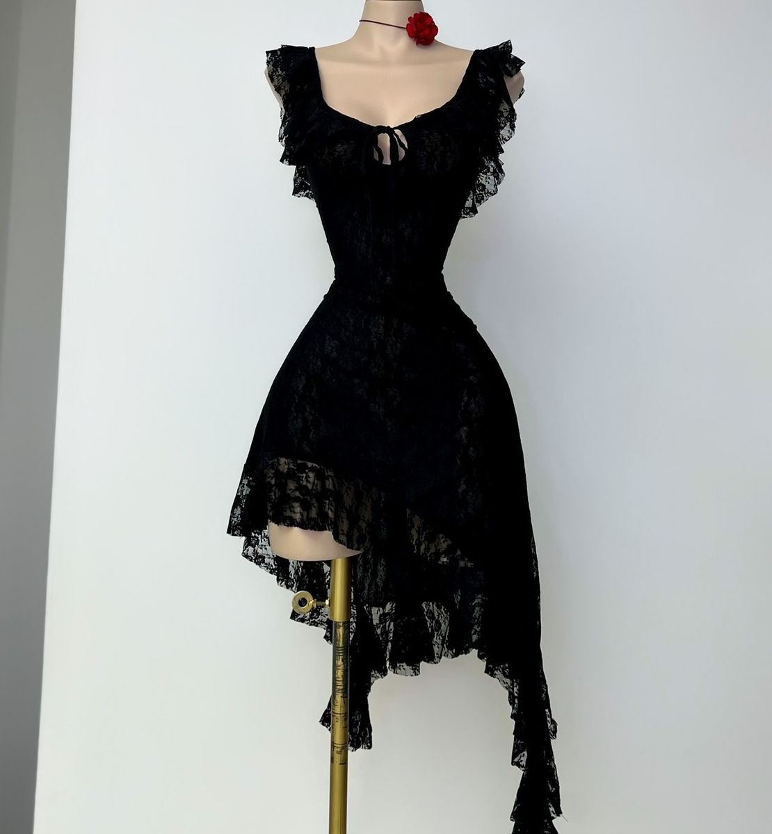 Elegant Black Lace Ruffle Lace Irregular Birthday Party Homecoming Dress cc4659