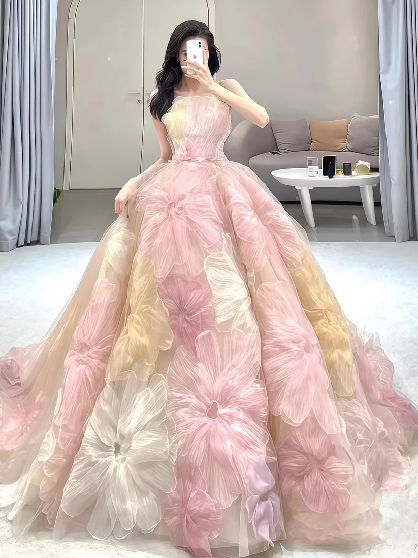 Gorgeous Strapless Tulle Flowers A Line Ball Gown Fairy Wedding Dress cc2725