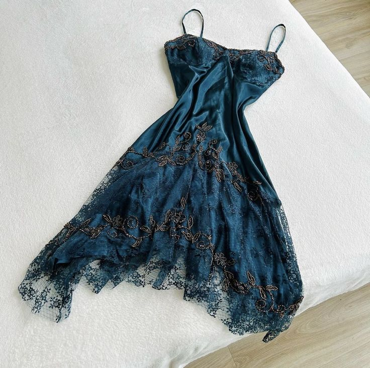 Vintage Navy Blue Satin Lace Beaded Short Cocktail Dress 8th Grade Homecoming Dress cc3364