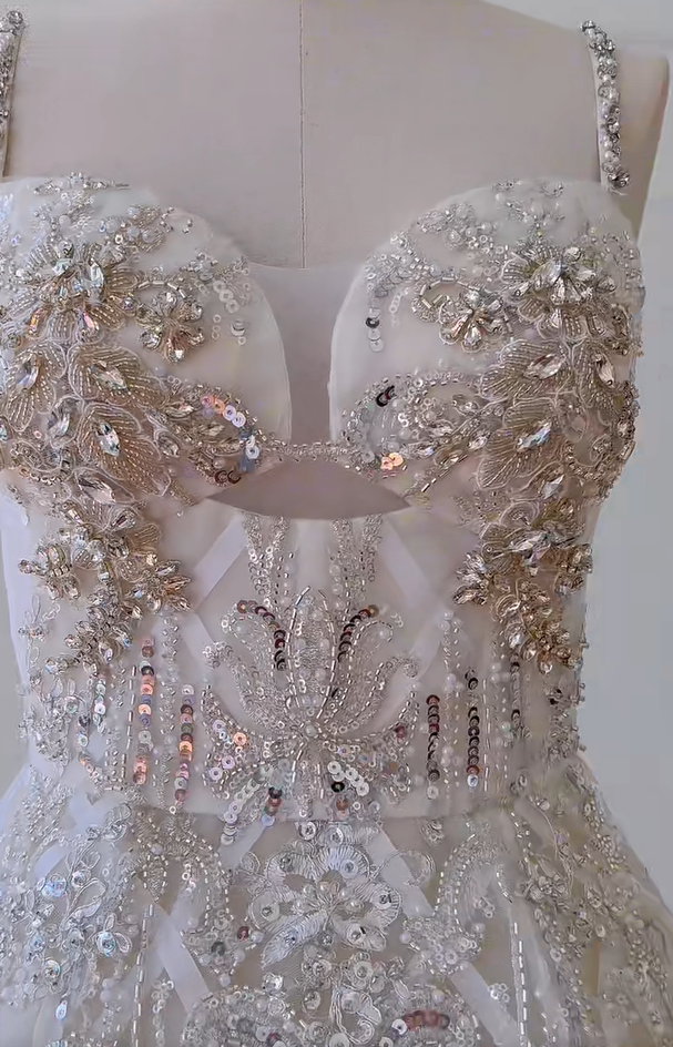 Gorgeous Spaghetti Straps Tulle Beaded Homecoming Dress White Short Birthday Outfits Wedding Dress cc3168