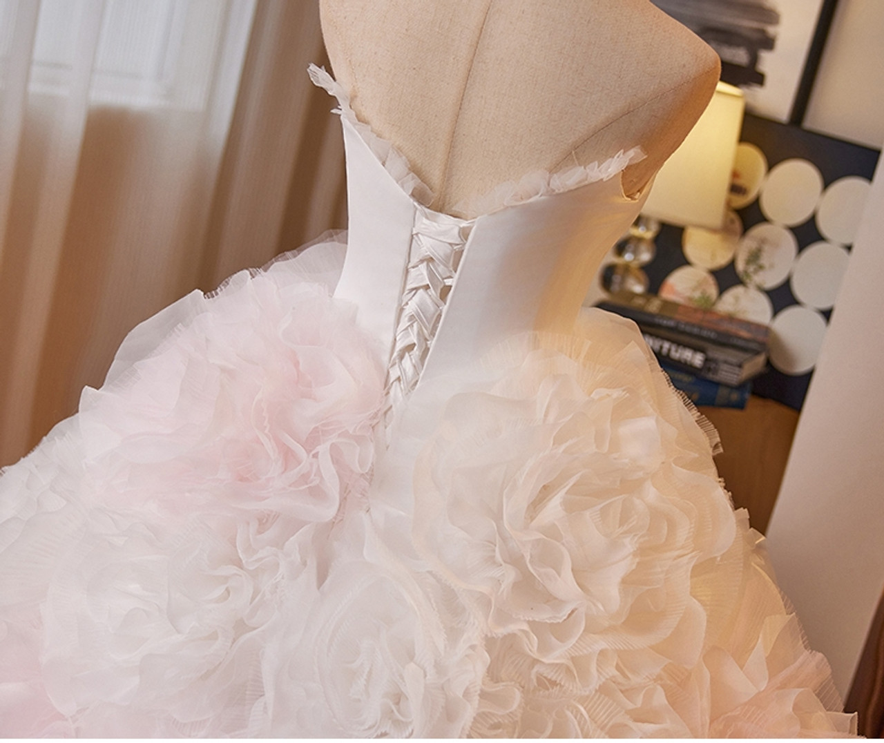 Gorgeous Tulle Rose Flower Strapless Quinceanera Dress Sweet 16 Ball Gown cc2219