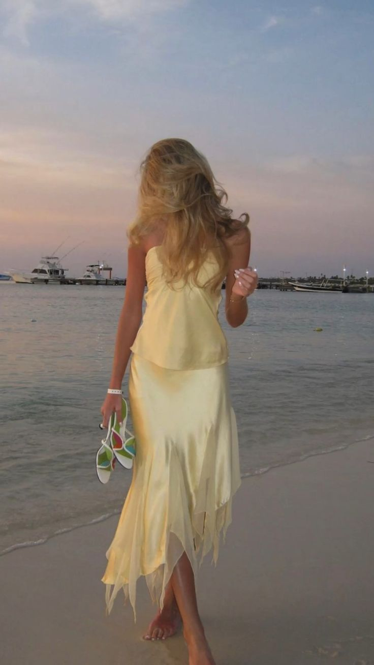Yellow Mermaid Halter Satin Prom Dress Party Evening Dress cc2586