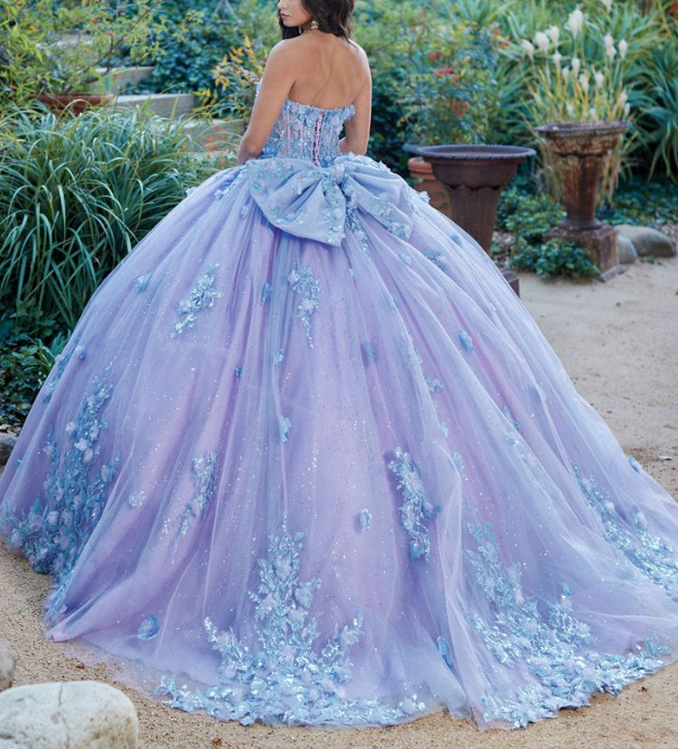 Luxury Tulle Appliques Quinceanera Dress Charming Sweet 16 Dress Ball Gown cc1615