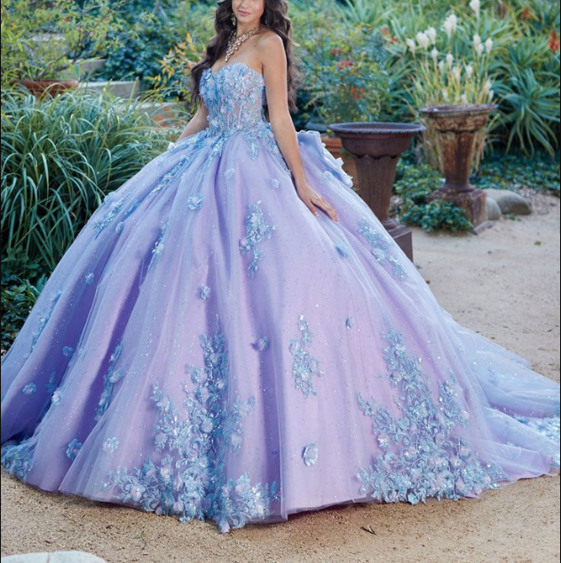 Luxury Tulle Appliques Quinceanera Dress Charming Sweet 16 Dress Ball Gown cc1615