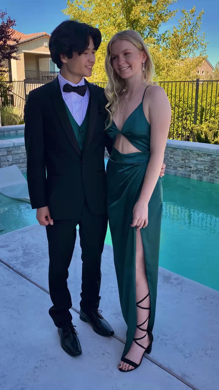 Sexy Green Simple Prom Dress Back Cross Straps Prom Dress With High Split cc100