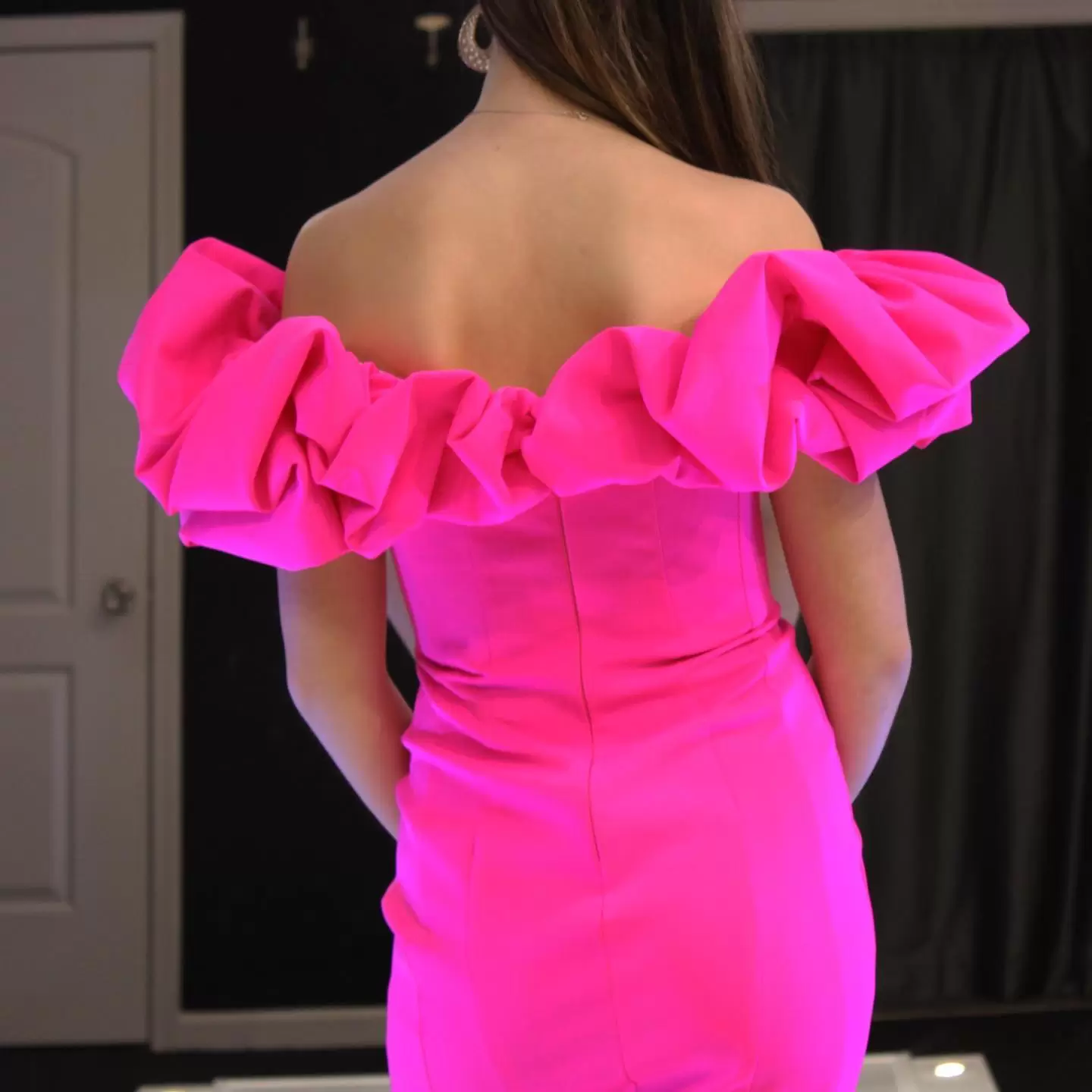 Sexy Sheath Cocktail Dress Gown Off-the-Shoulder Satin Christmas Graduation Fuchsia Teen Party Dress cc61
