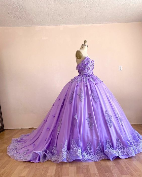 Unique A-line Prom Dress Fashion Formal DressPruple Ball Gown With Appliques C2443
