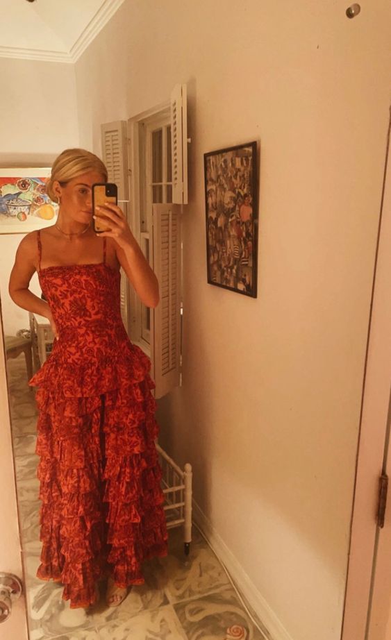 Popular Spaghetti Straps Floor Length Prom Dress New Fashion Tiered Evening Dress c3329