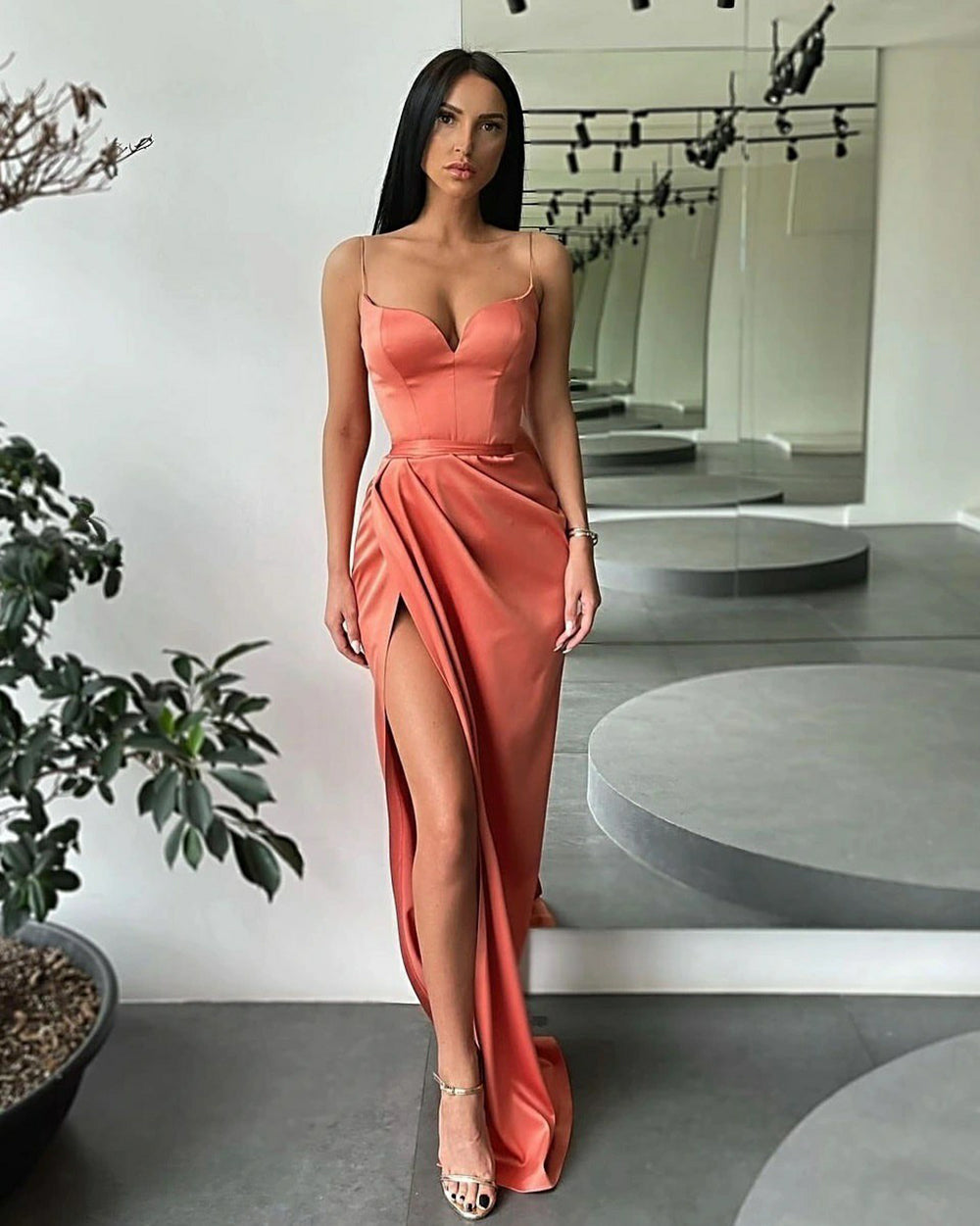Sexy V-Neck Mermaid Prom Dresses Sleeveless Spaghetti Straps Prom Dresses C2391